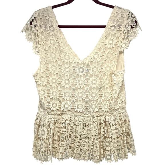 Alice + Olivia Wendy Cream Lace Button Front Vest Peplum Top Women’s Large - Picture 10 of 14